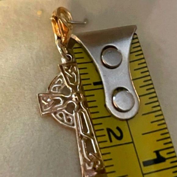 Genuine Celtic Cross Etched in Gold 🪙 Presented in Beautiful Gift Gaelic 🎁 NWT - Picture 4 of 8